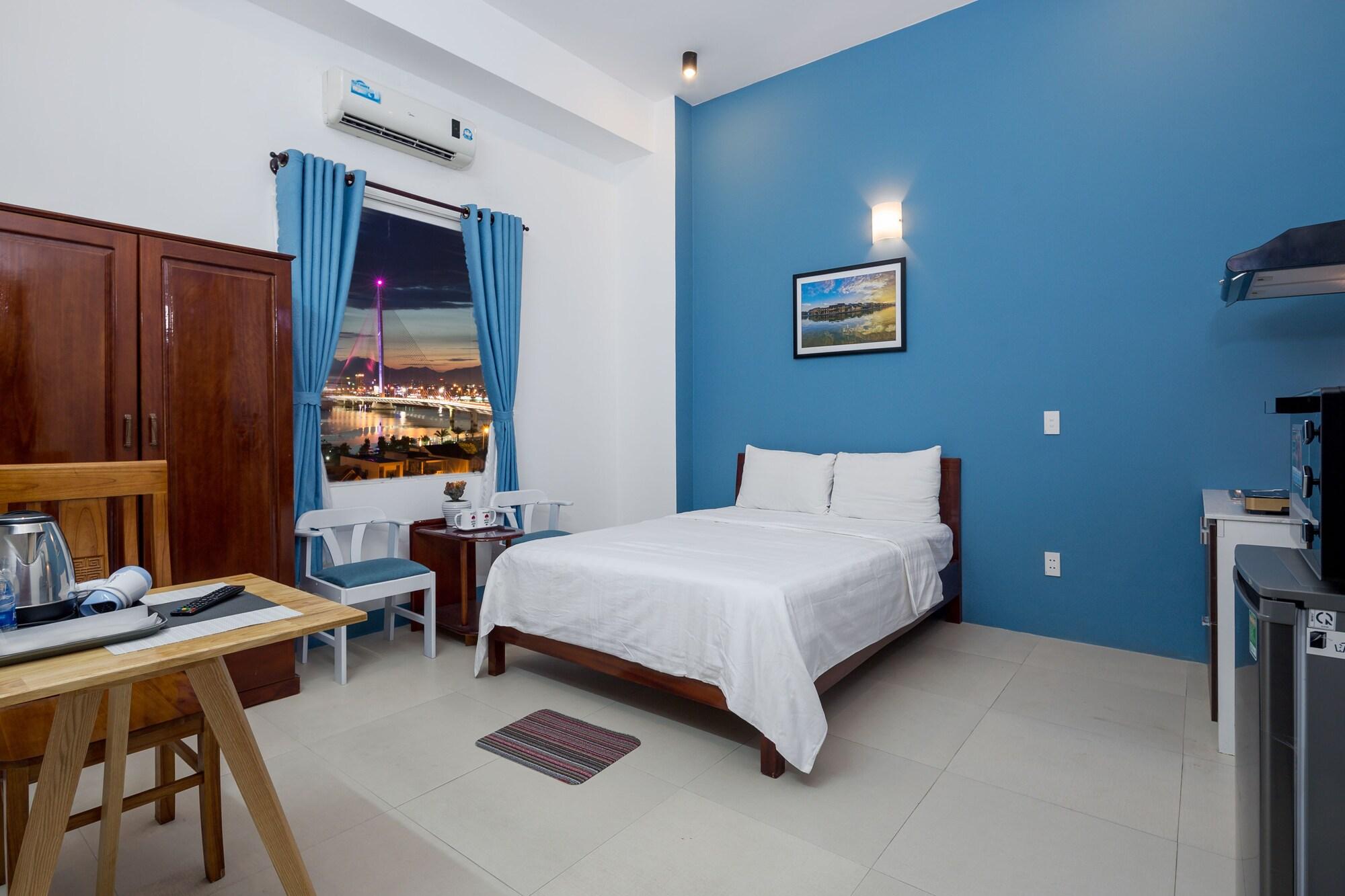 CaLi Night Hotel Da Nang Buitenkant foto
