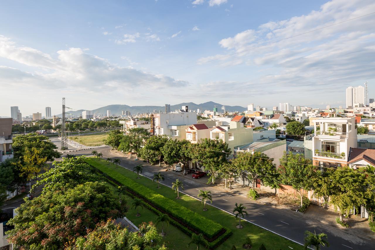 CaLi Night Hotel Da Nang Buitenkant foto